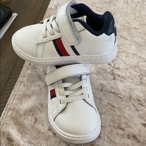 Toddlers Tommy Hilfiger sneakers